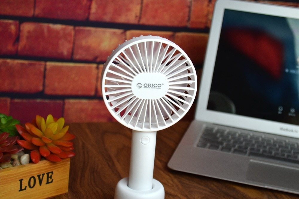 Handheld usb small fan rechargeable portable portable silent office desktop wind